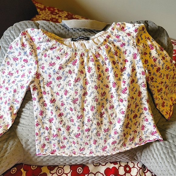 Girl's {Great Escape} Floral Tunic, Size 6 - Picture 4 of 5